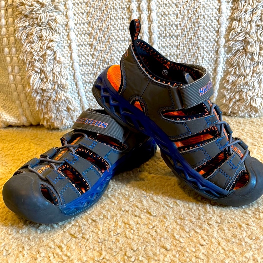 Boys Skechers Light Up Sandals